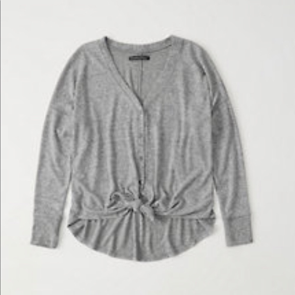 Abercrombie & Fitch Front-Tie Button Up Top